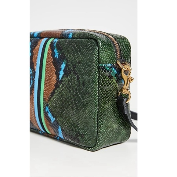 Clare V. Vivier Midi Sac in evergreen snake stripes - Picture 5 of 13